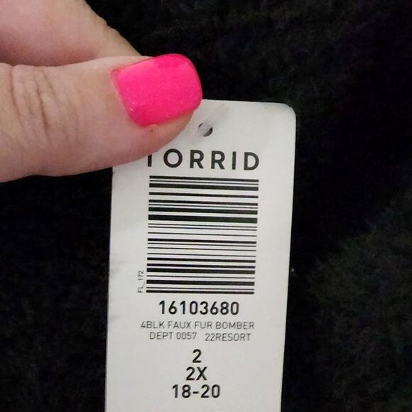 TORRID Black White Varsity Vegan FUR BOMBER JACKET plus‎ size 2 2X new!! - Picture 6 of 11